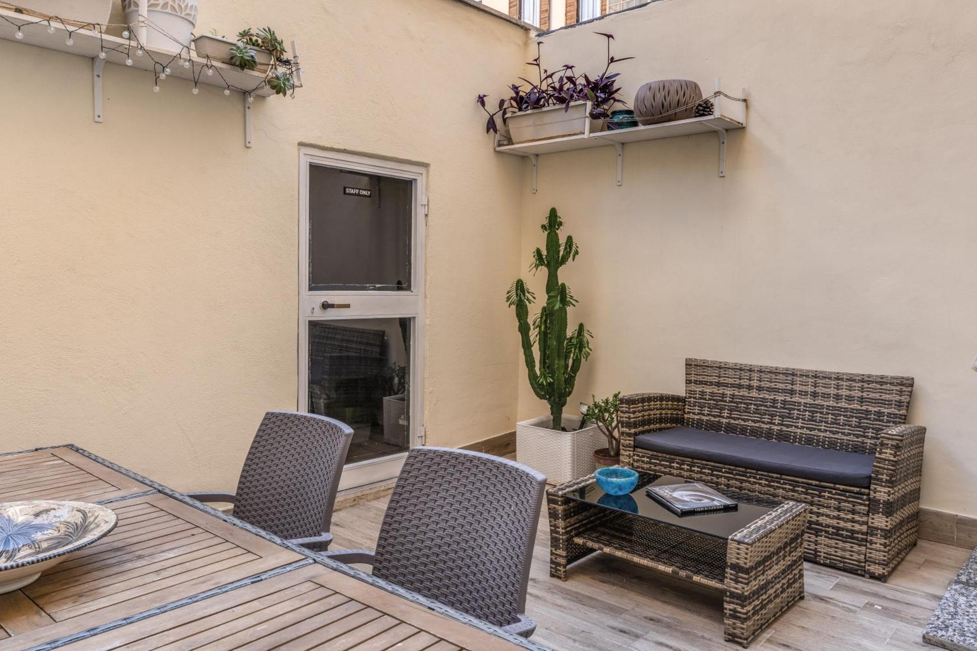 Nala Luxury Apartment With Terrace Rome Exterior photo